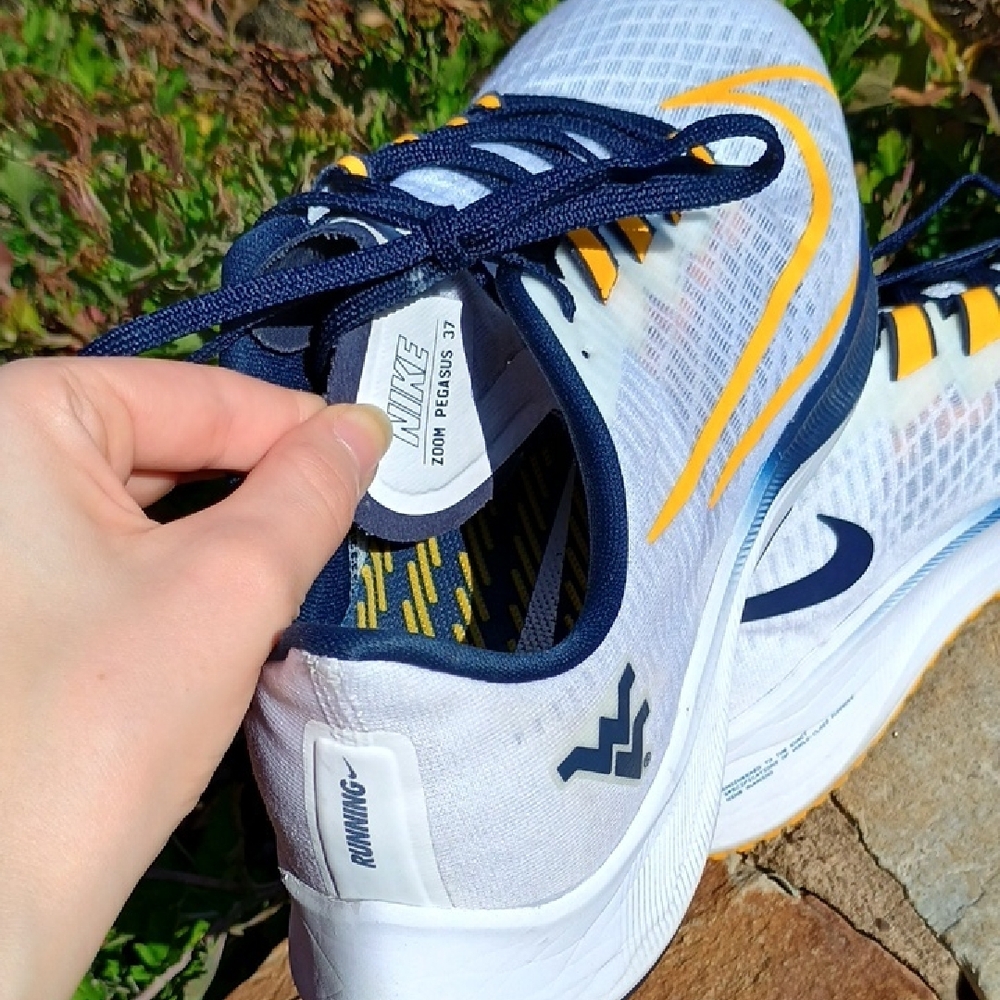 Nike Zoom Pegasus 37 Running Shoes Men's Size 12 Excellent Condition! - Picture 8 of 9